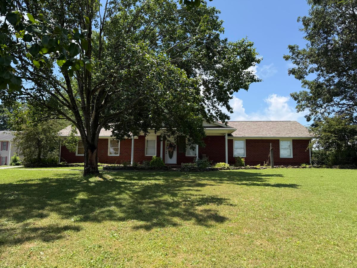 1401 Old Whitley Road, London, KY 40744 — primary photo