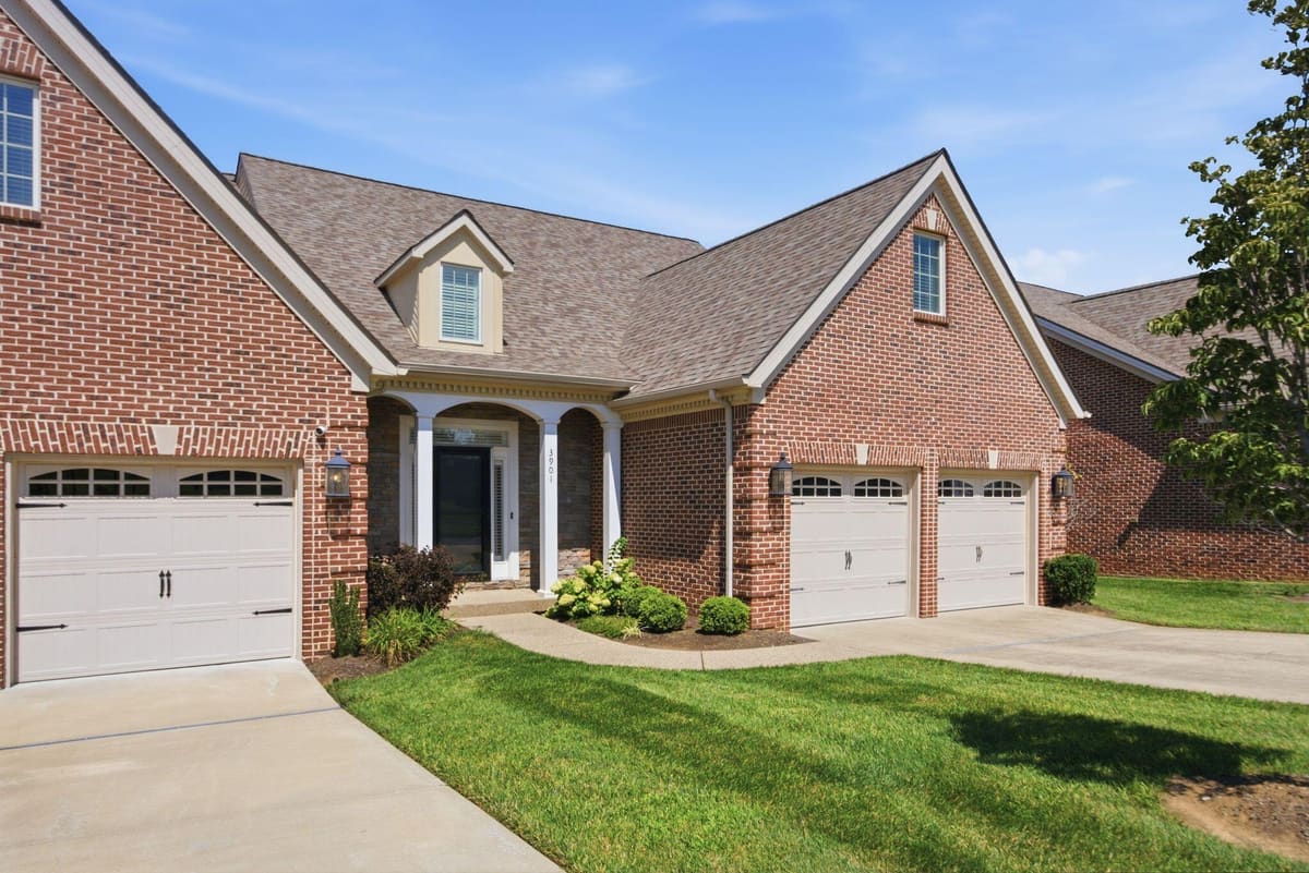 3901 Wentworth Place, Lexington, KY 40515 — primary photo