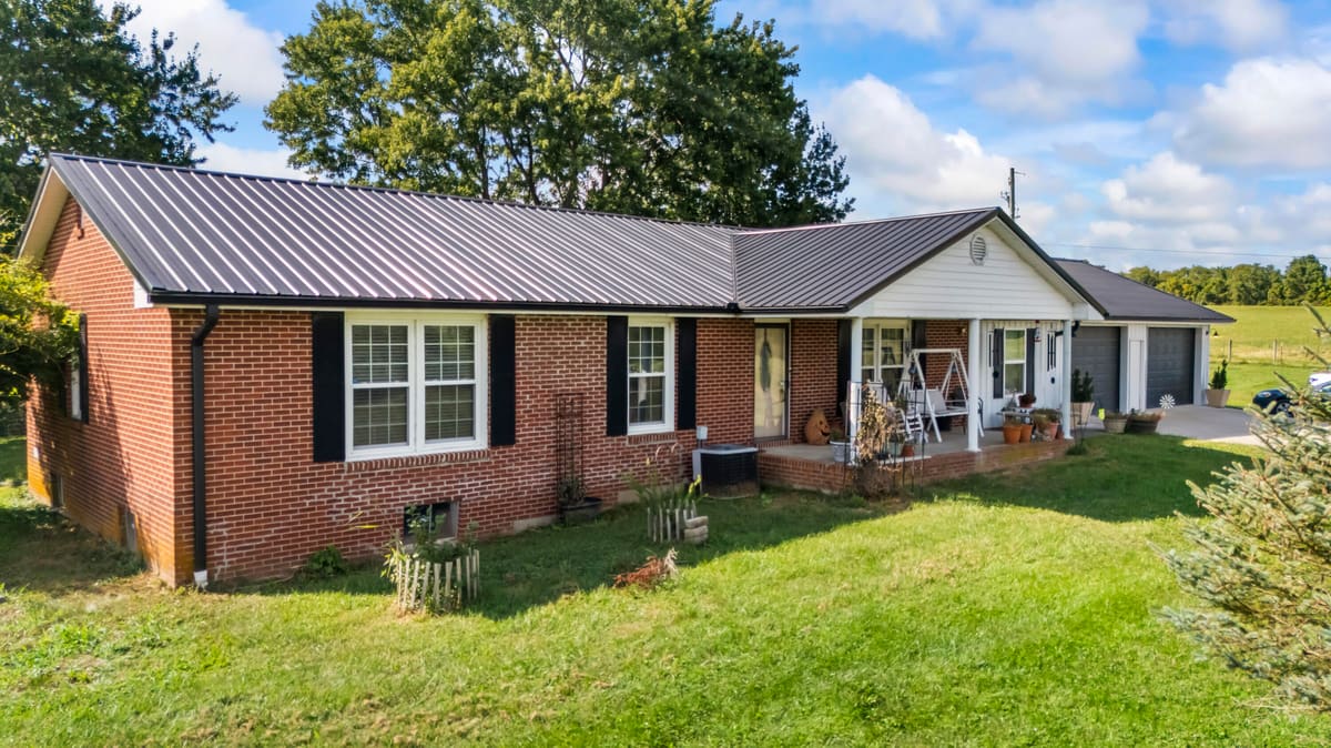 945 Veterans Memorial Highway, Sharpsburg, KY 40374 — primary photo