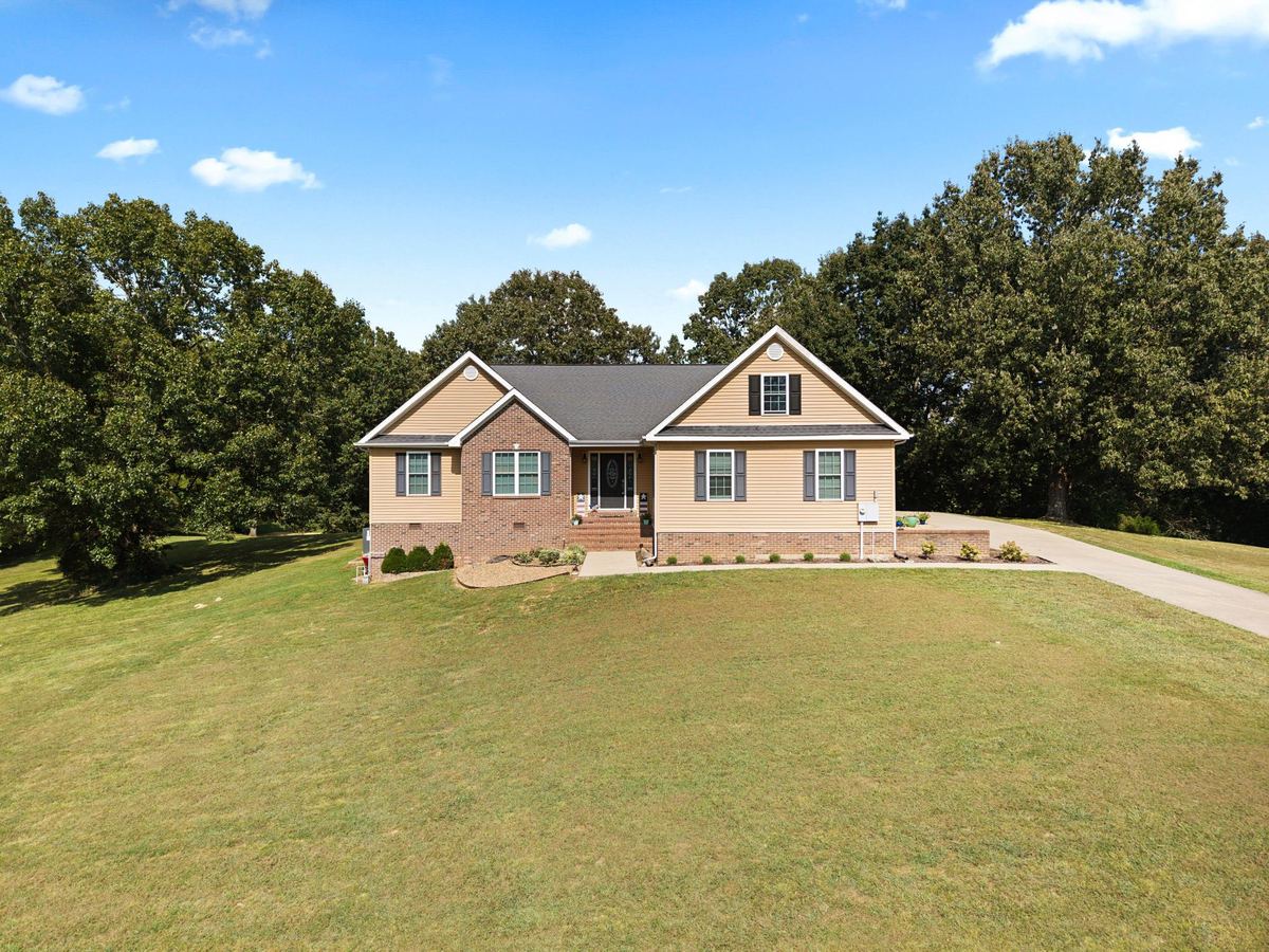 310 Rock Bowl Spring Drive, Kuttawa, KY 42055 — primary photo