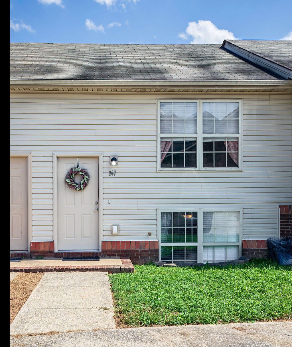 147 May Court, Nicholasville, KY 40356 — primary photo