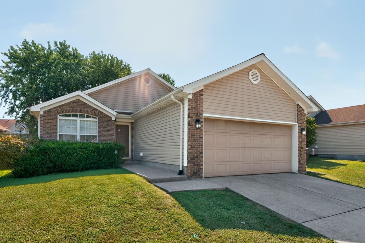 108 Richfields Avenue, Georgetown, KY 40324 — primary photo