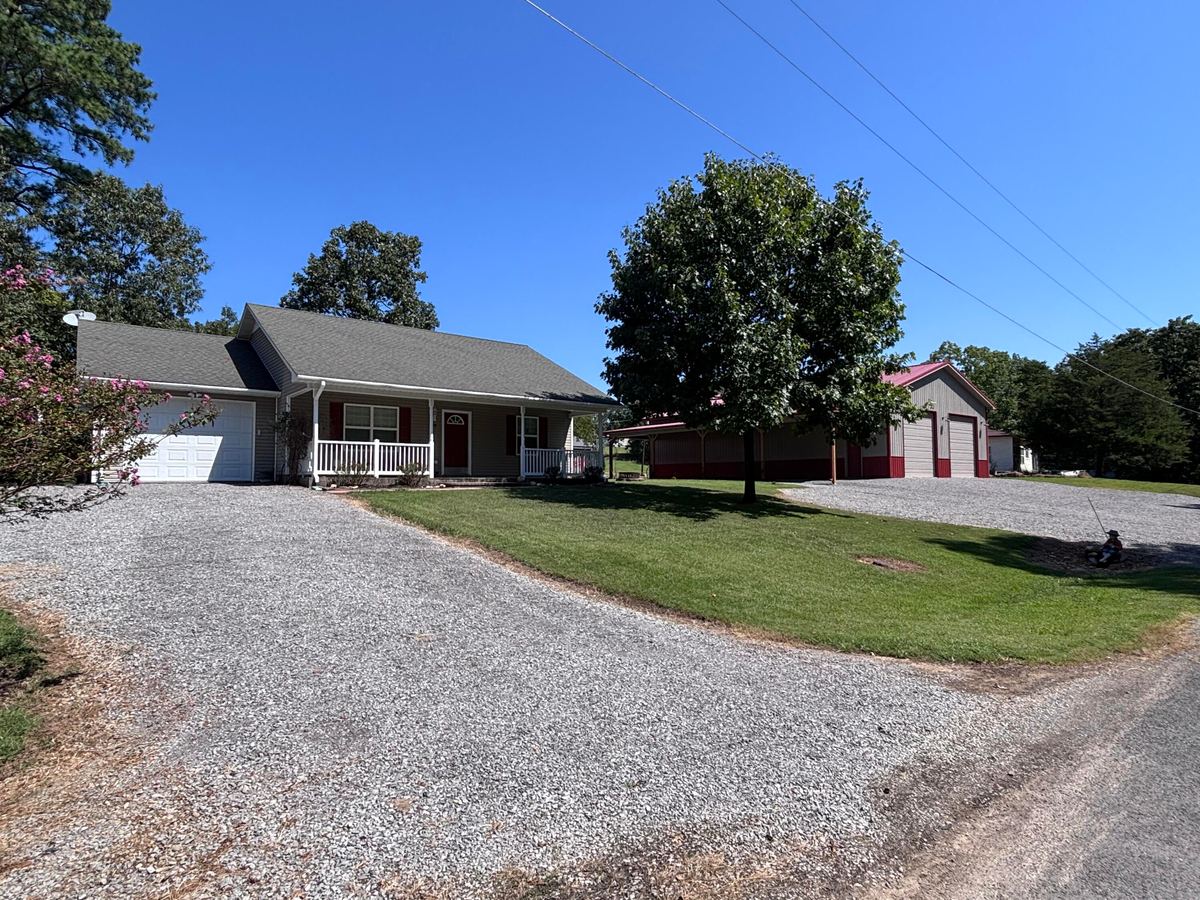 108 Gullview Drive, Murray, KY 42071 — primary photo