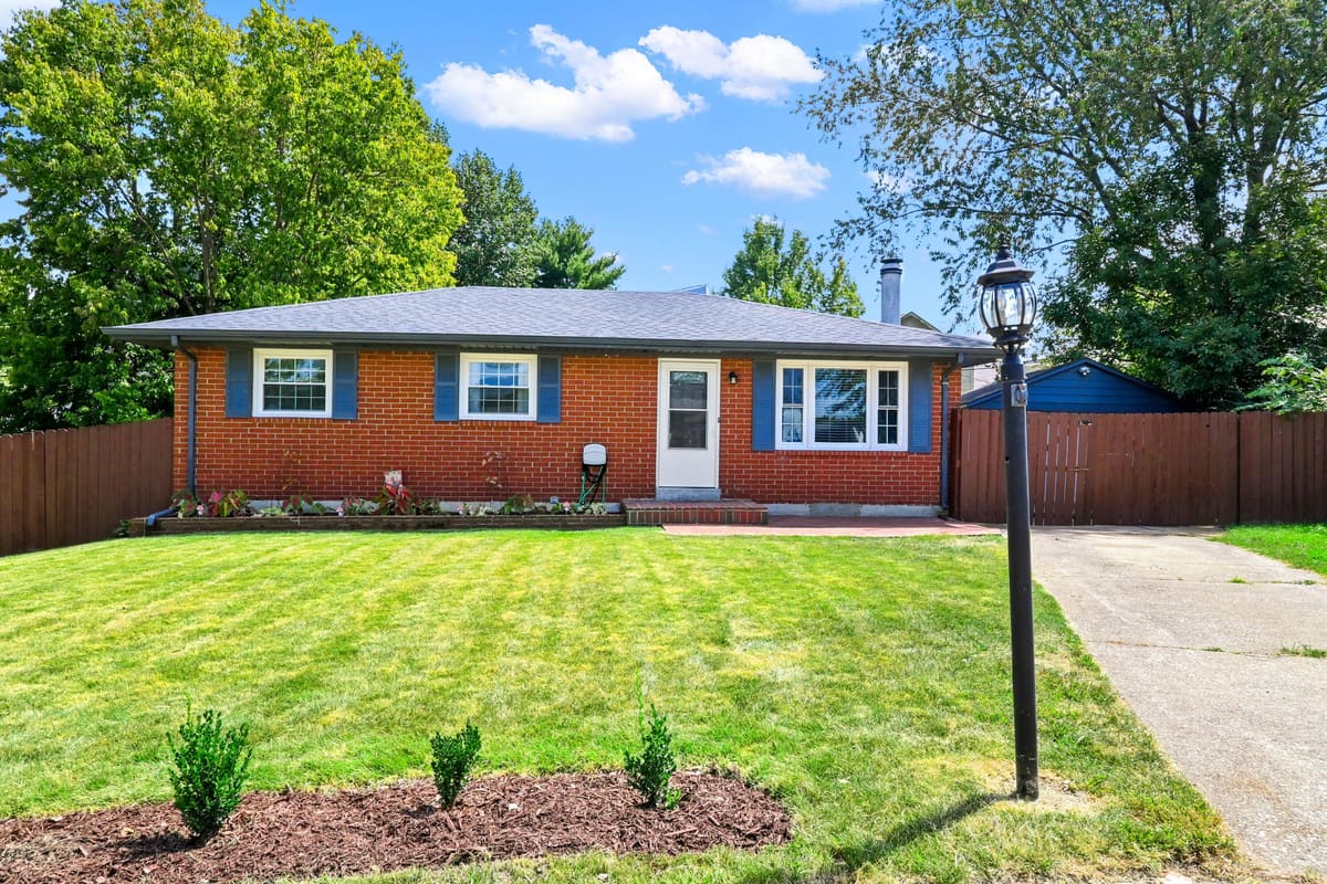 378 Clearwood Court, Lexington, KY 40509 — primary photo