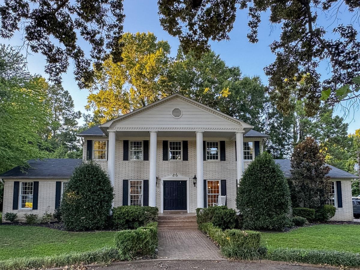 721 E College Street, Mayfield, KY 42066 — primary photo