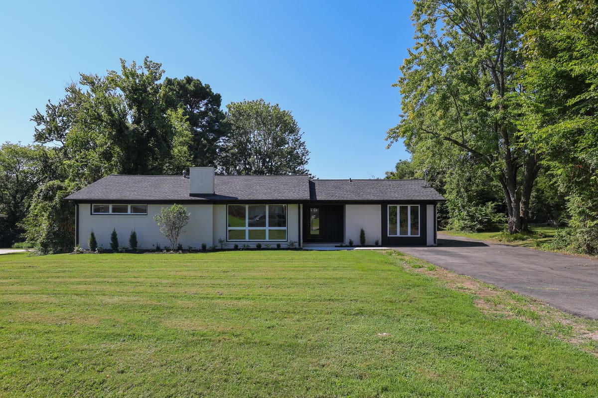 209 Cambridge Drive, Paducah, KY 42001 — primary photo