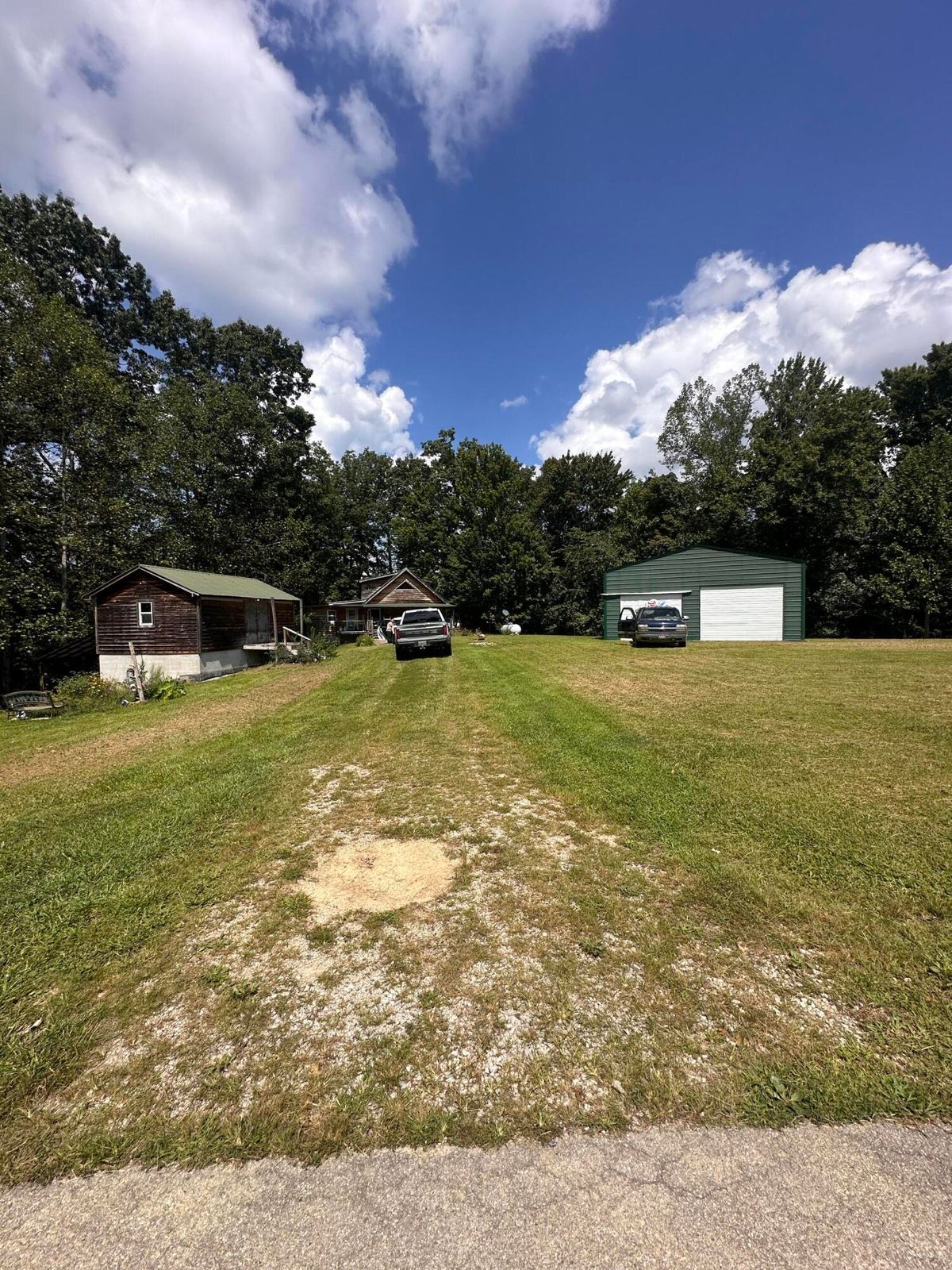 532 532 Twin Oaks Rd Road, Wellington, KY 40387 — primary photo