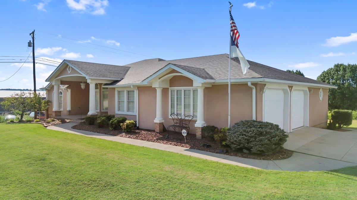 17 Windy Hills Drive, Somerset, KY 42503 — primary photo