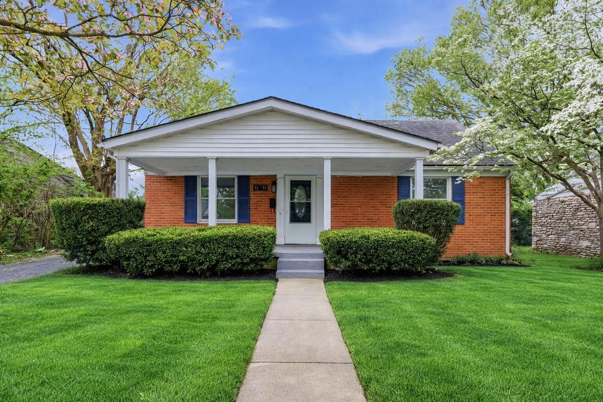 636 Stratford Drive, Lexington, KY 40503 — primary photo