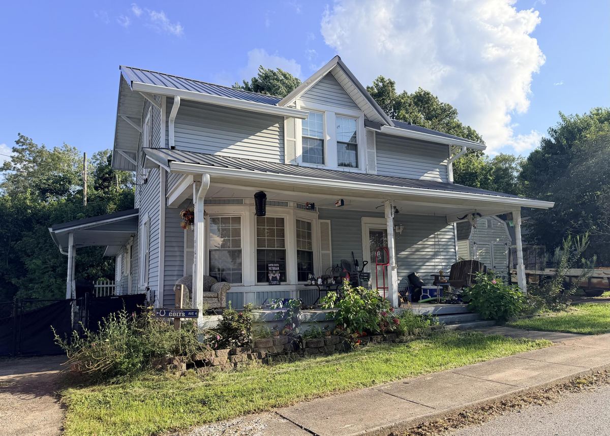 214 Cunningham Street, Sadieville, KY 40370 — primary photo