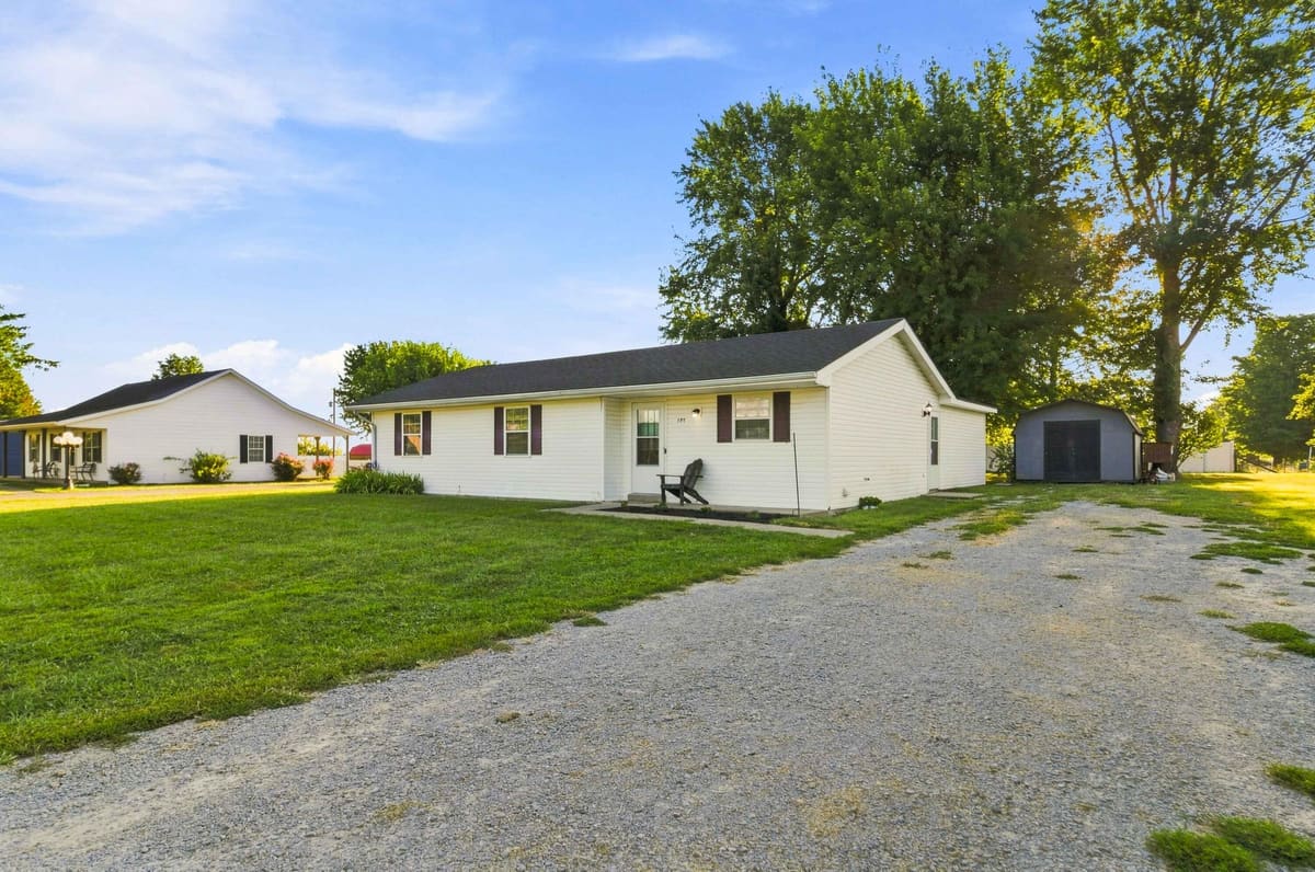 100 Young Drive, Stanford, KY 40484 — primary photo