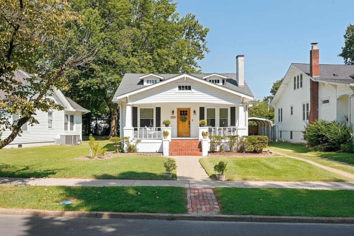 3225 Jefferson Street, Paducah, KY 42001 — primary photo