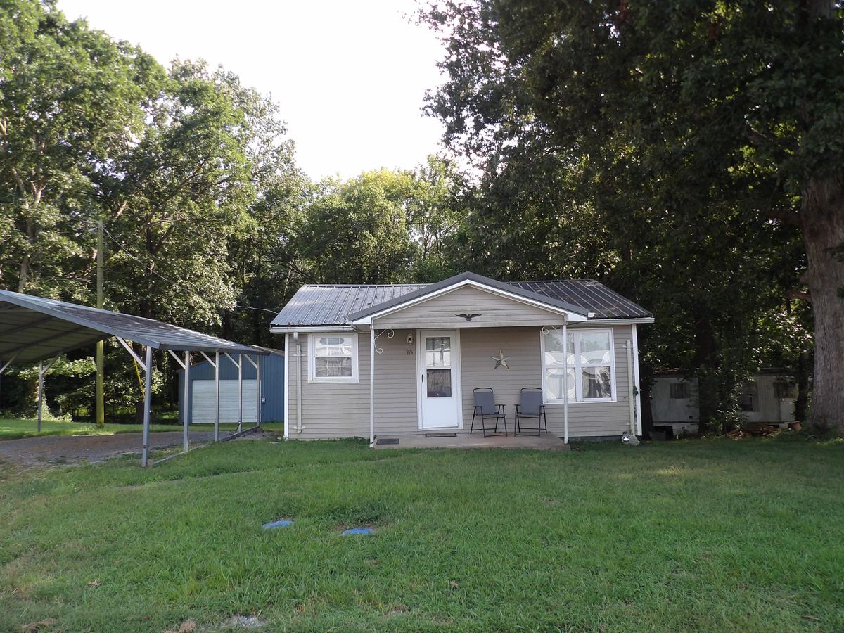85 Calvert City Circle, Calvert City, KY 42029 — primary photo