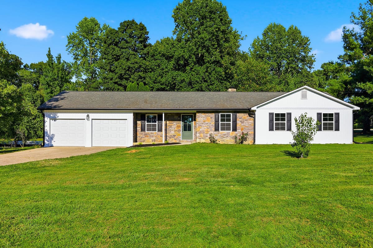 2006 Wilson Lane, Lawrenceburg, KY 40342 — primary photo