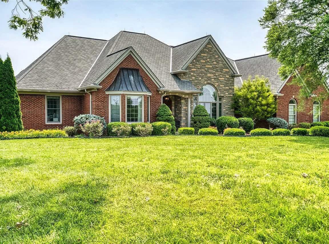 122 Fairway Acres Drive, Dunmor, KY 42239 — primary photo