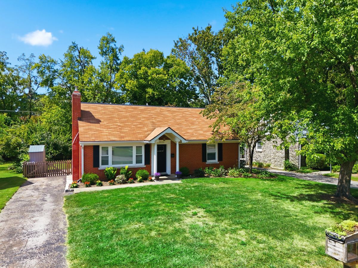 1022 Della Drive, Lexington, KY 40504 — primary photo