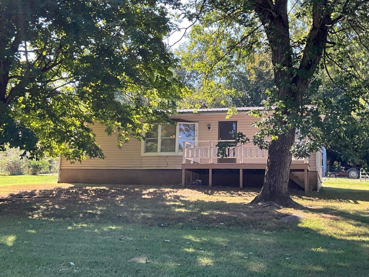 1510 Cornett Street, Somerset, KY 42501 — primary photo