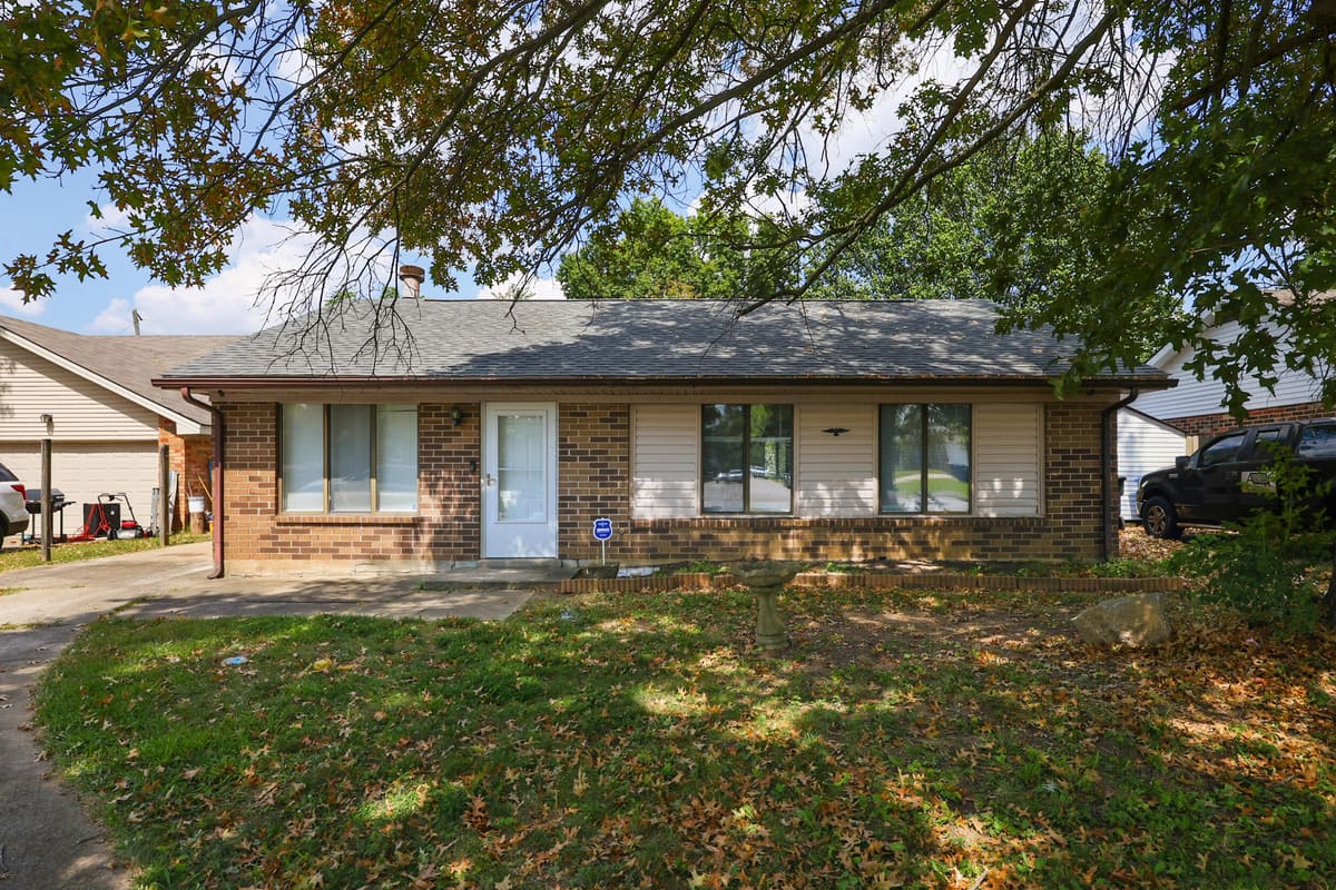 1513 Chadwick Drive, Lexington, KY 40515 — primary photo
