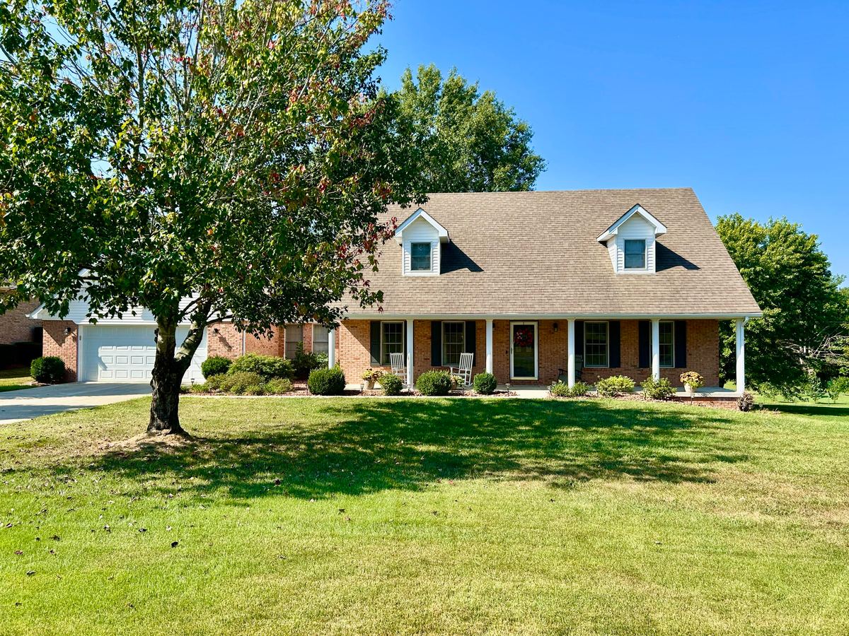 420 Wildlife Drive, Somerset, KY 42503 — primary photo