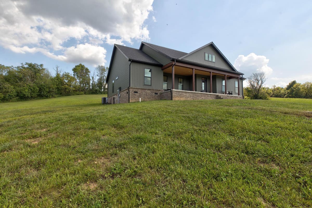 4200 Stepstone Road, Owingsville, KY 40360 — primary photo