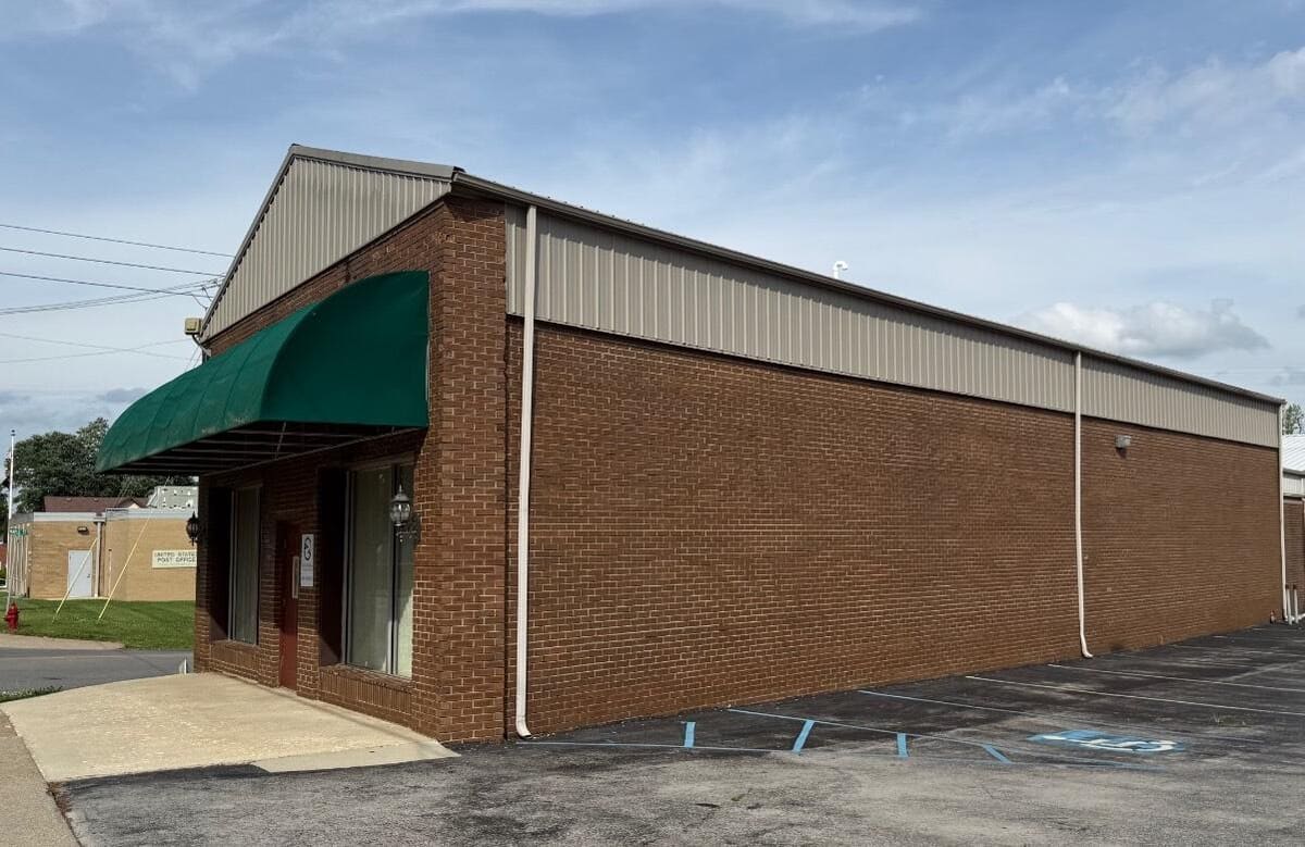 458 Main Street, Russell Springs, KY 42642 — primary photo