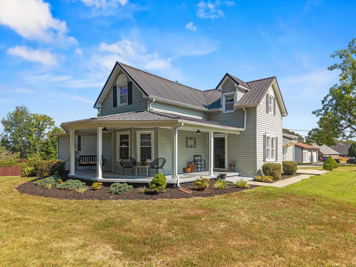 130 Lake Forest Drive, Somerset, KY 42503 — primary photo