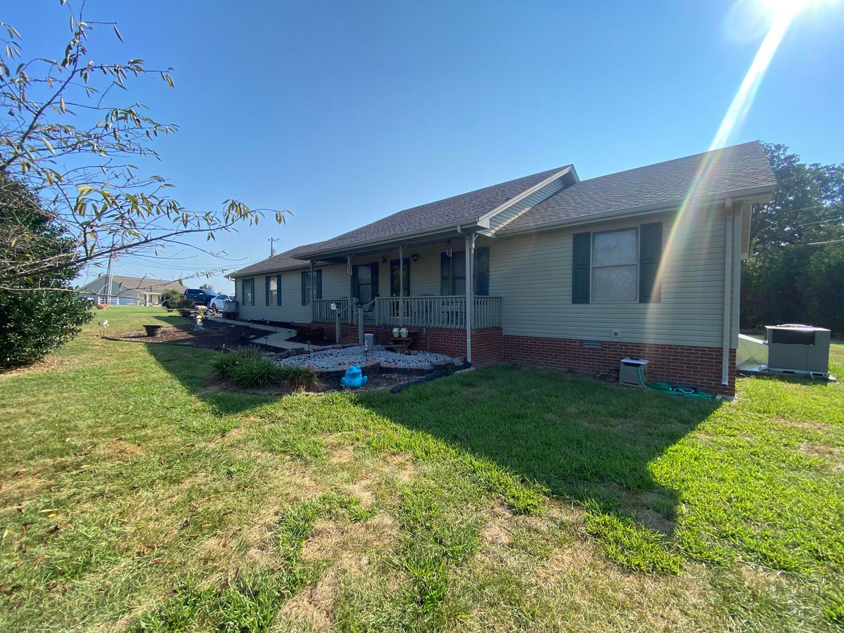 11 Victoria Drive, Cadiz, KY 42211 — primary photo
