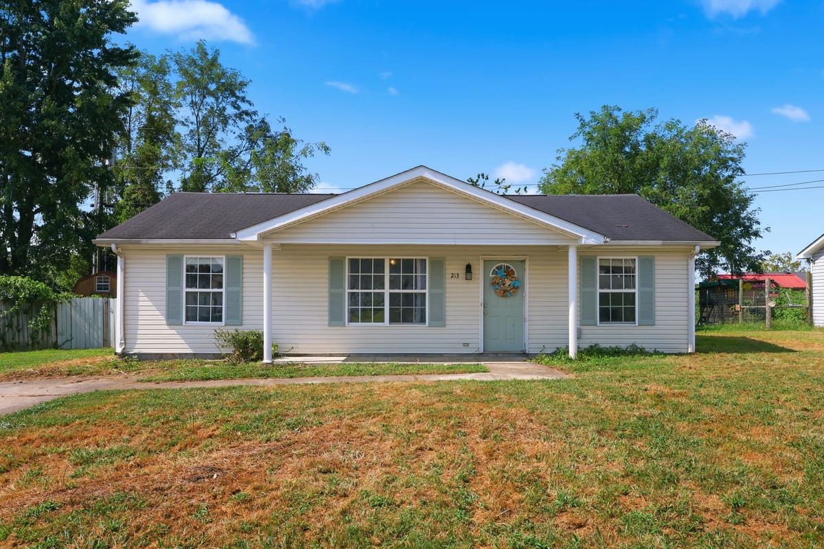 213 Kiester Drive, Berea, KY 40403 — primary photo