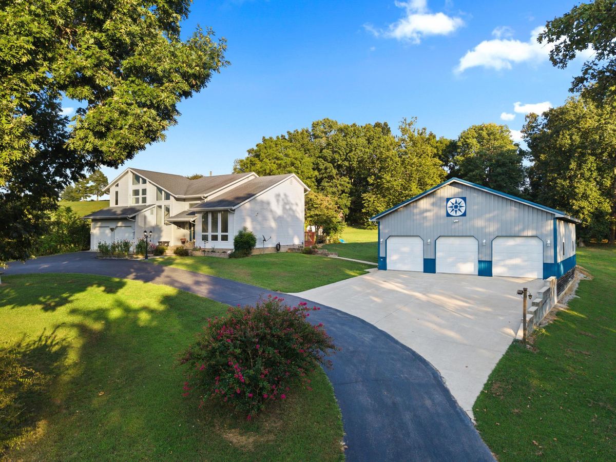 4088 U.S. 60, Marion, KY 42064 — primary photo