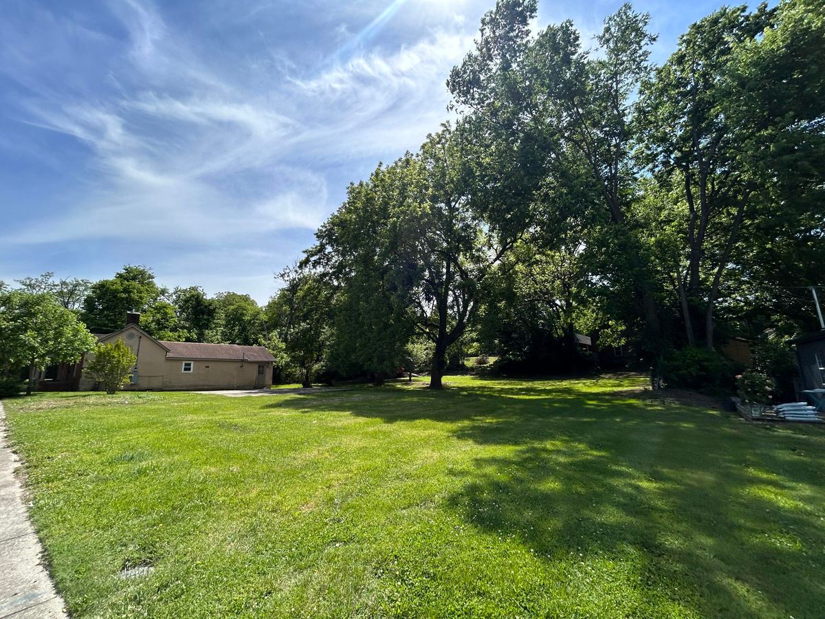 102-106 Admirals Landing, Frankfort, KY 40601 — primary photo