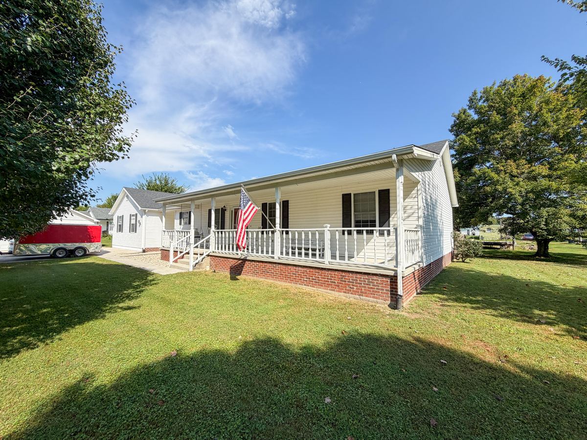 17 Proffitt Street, Brodhead, KY 40409 — primary photo