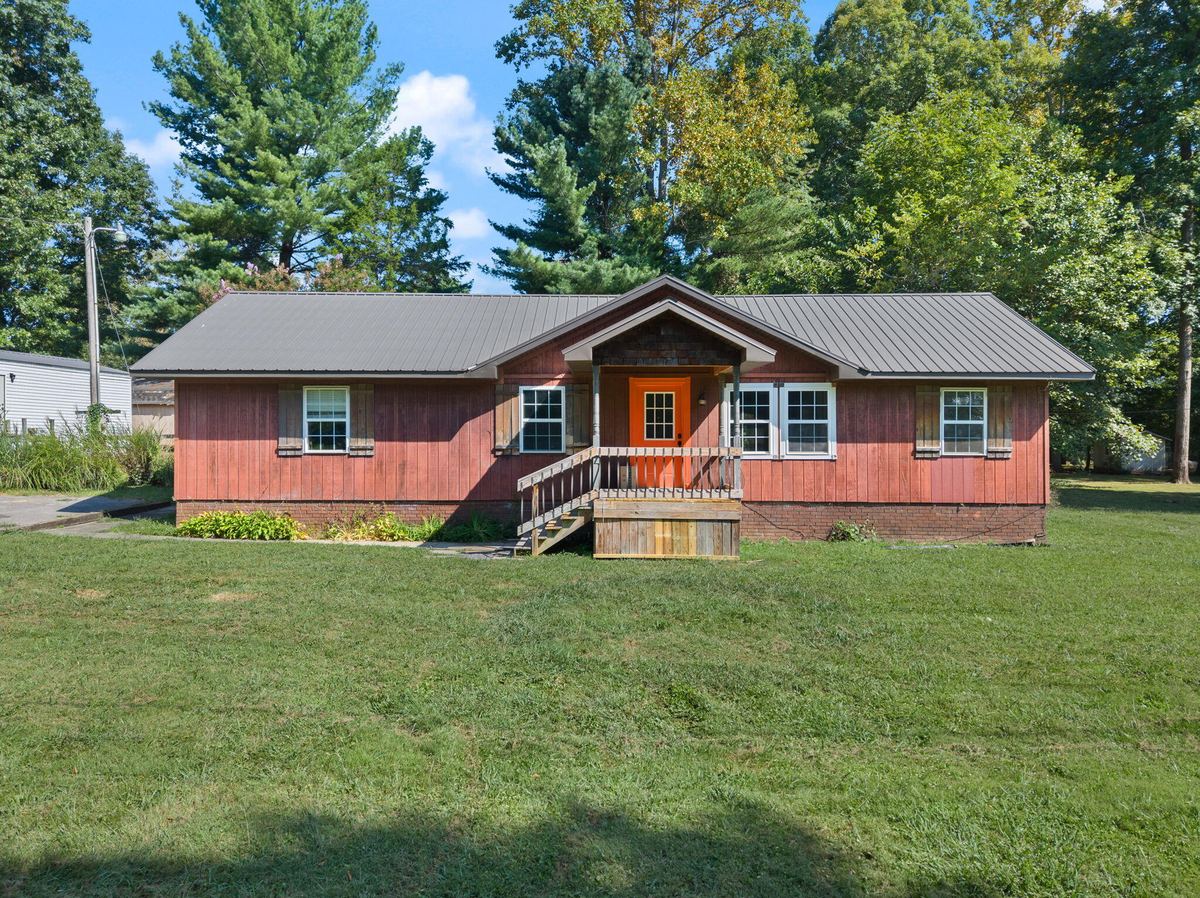 42 Oakview Lane, London, KY 40741 — primary photo