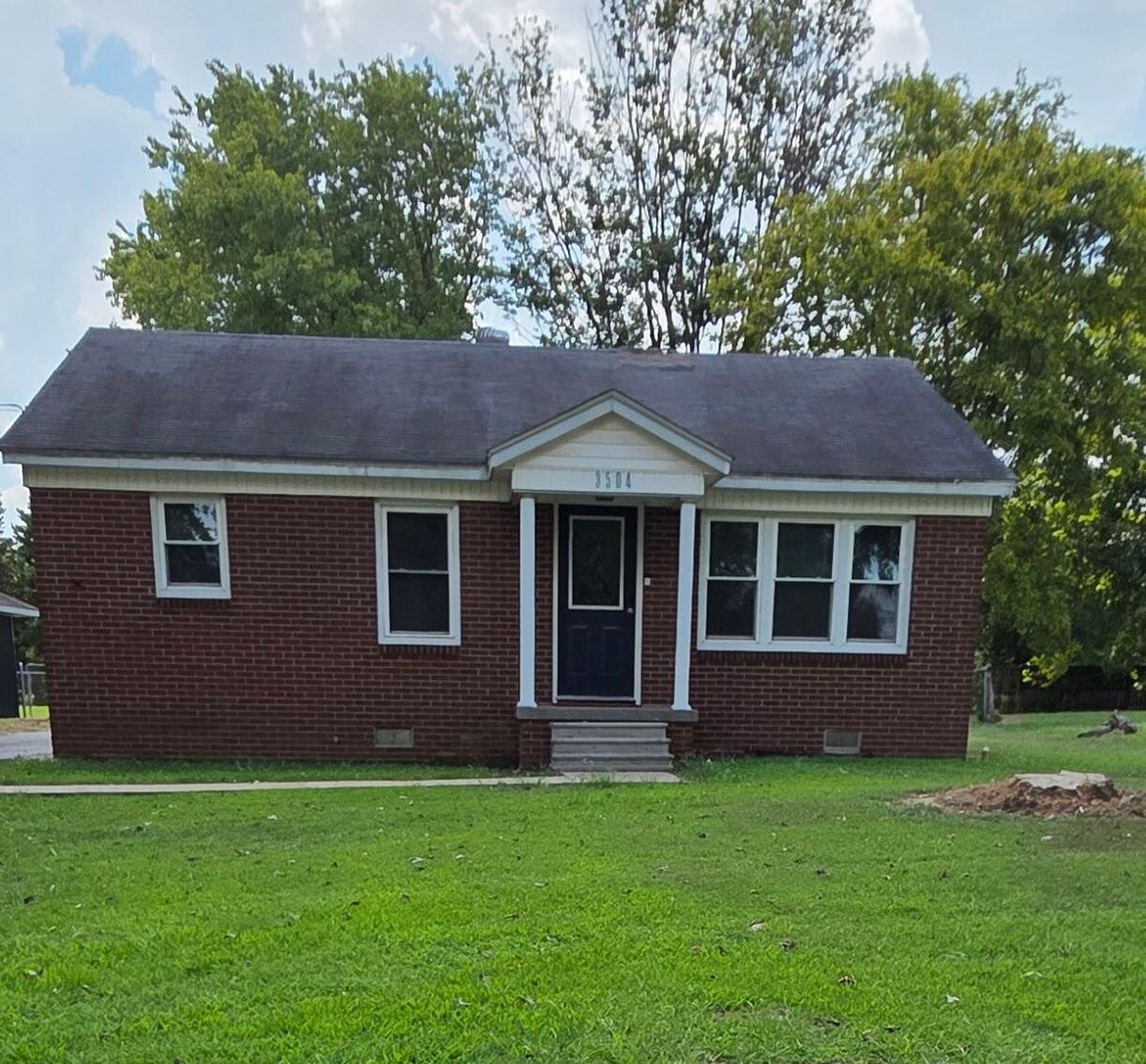 3504 Cairo Road, Paducah, KY 42001 — primary photo