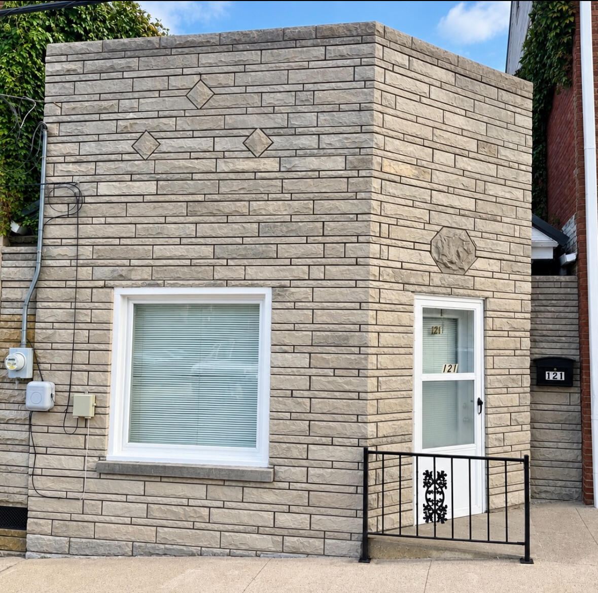 121 Short Street, Harrodsburg, KY 40330 — primary photo