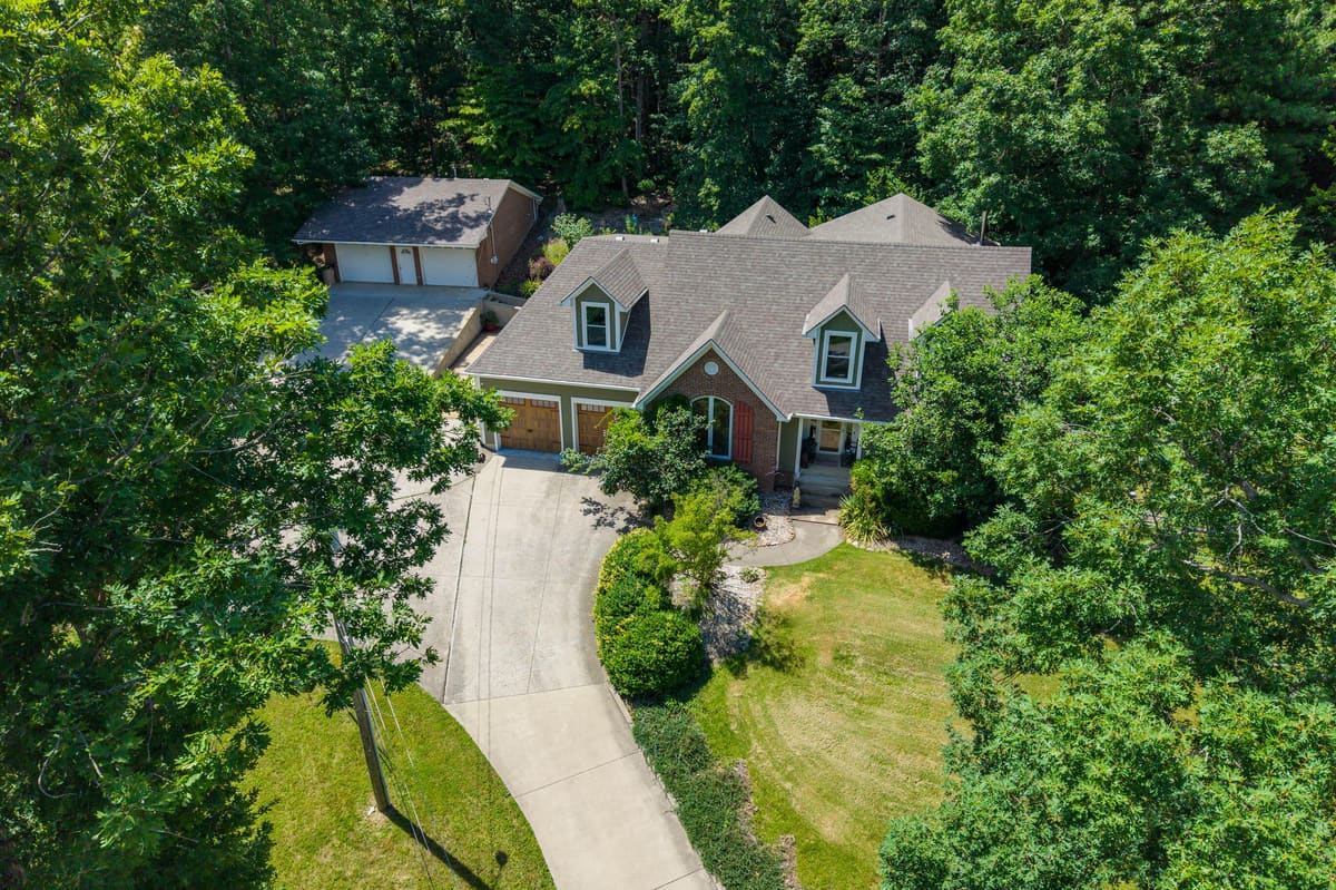 280 Pine Valley Road, Berea, KY 40403 — primary photo