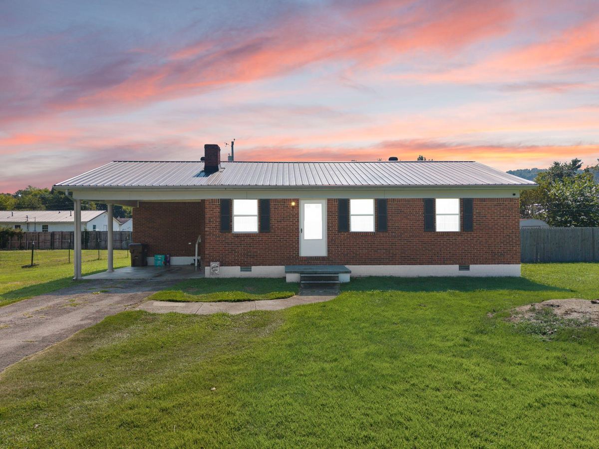 59 Eastview Drive, Stanton, KY 40380 — primary photo