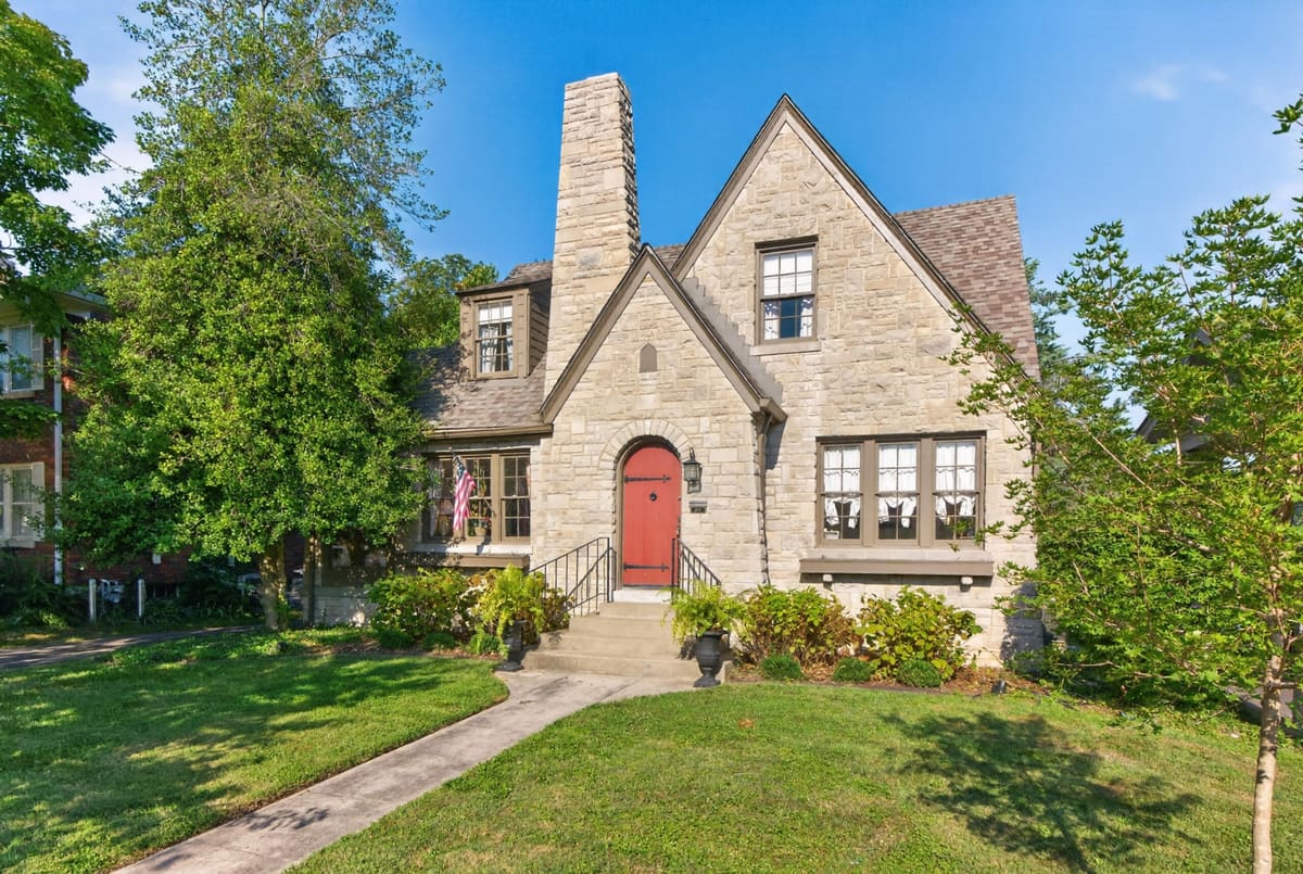 609 Arcadia Park, Lexington, KY 40503 — primary photo