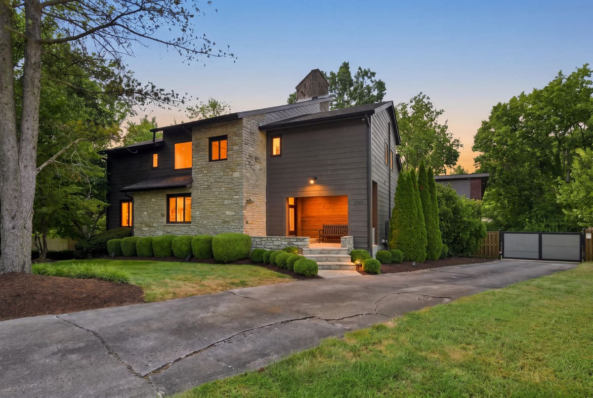 2051 Von List Court, Lexington, KY 40502 — primary photo