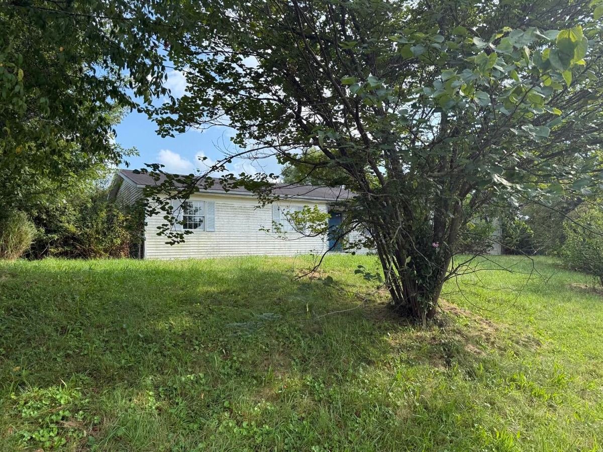 125 KY Hwy 3276 Road, Waynesburg, KY 40489 — primary photo