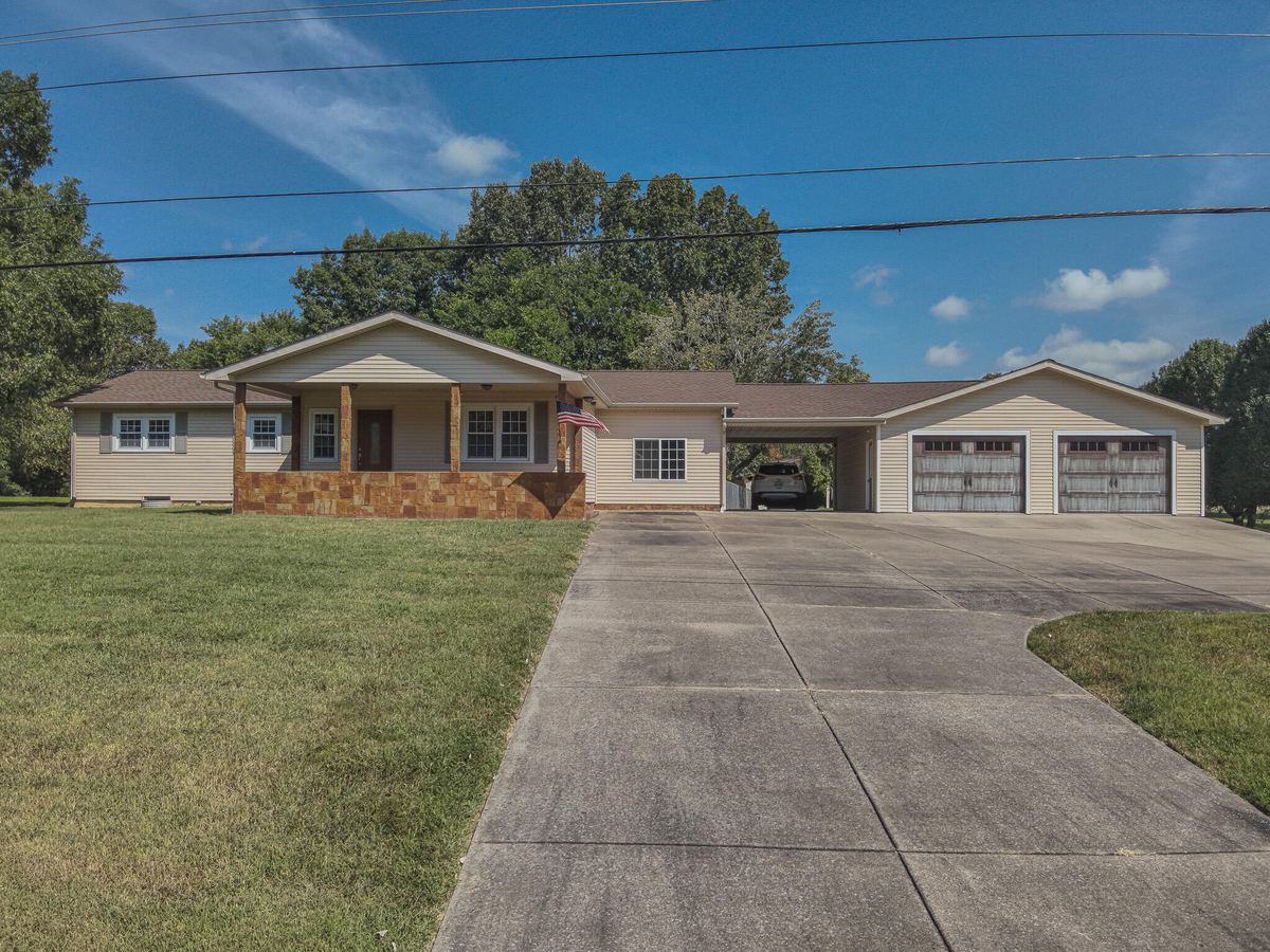 9800 U.S. Hwy 62, Calvert City, KY 42029 — primary photo