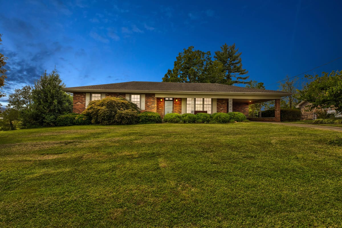 3726 Camargo Heights, Mt Sterling, KY 40353 — primary photo