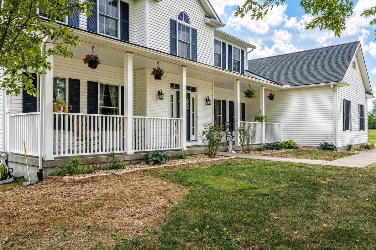 1078 1078 Cane Ridge Rd Road, Paris, KY 40361 — primary photo