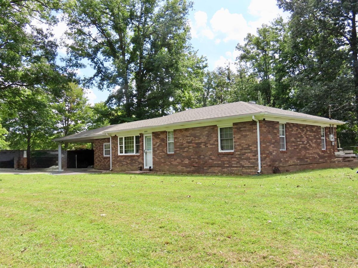 4091 Bee Creek Road, Corbin, KY 40701 — primary photo