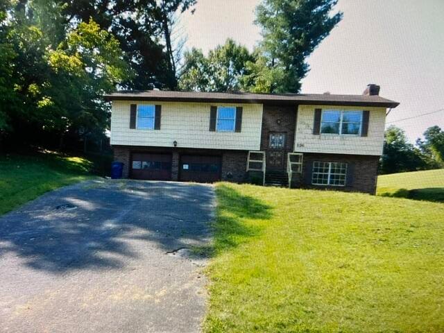 834 S 31st Street, Middlesboro, KY 40965 — primary photo