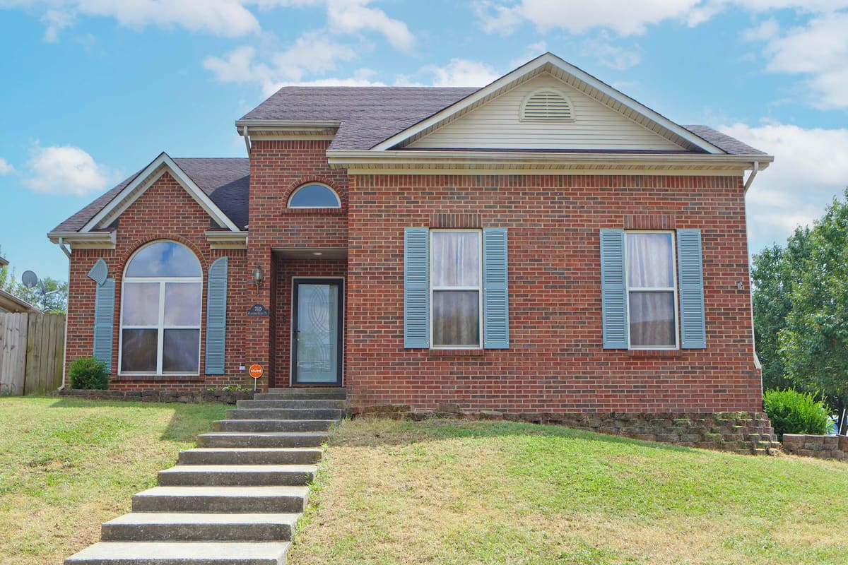 760 Rambling Creek Drive Drive, Lexington, KY 40509 — primary photo