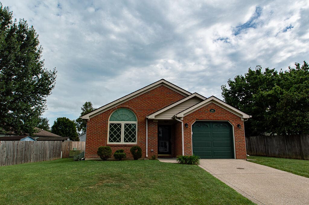 1417 Corral Way, Frankfort, KY 40601 — primary photo