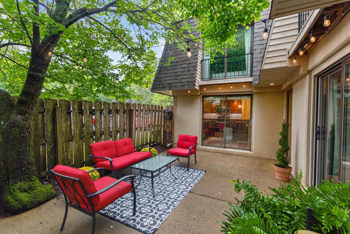 401 Redding Road 29, Lexington, KY 40517 — primary photo