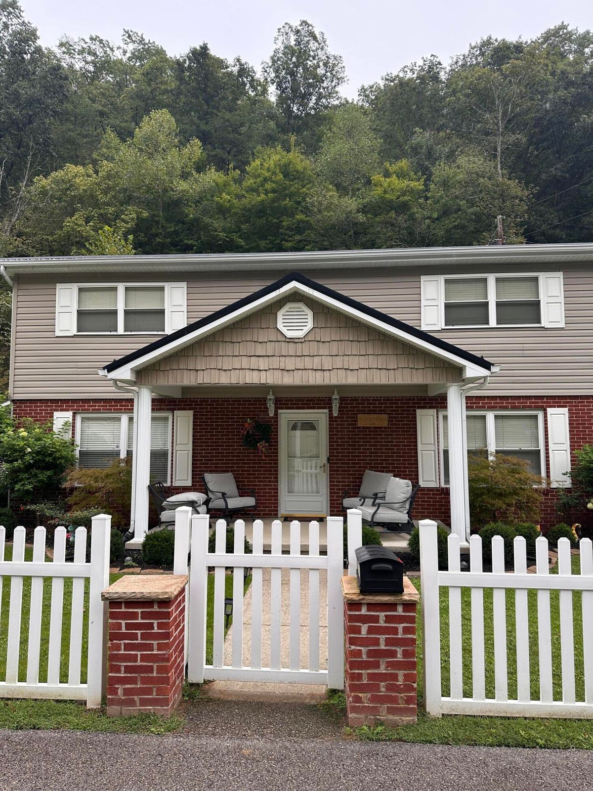 165 Preston, Paintsville, KY 41240 — primary photo