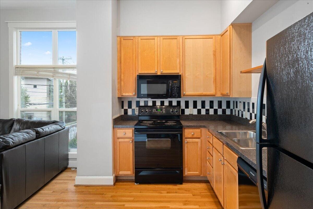 529 S Mill Street, Lexington, KY 40508 — primary photo