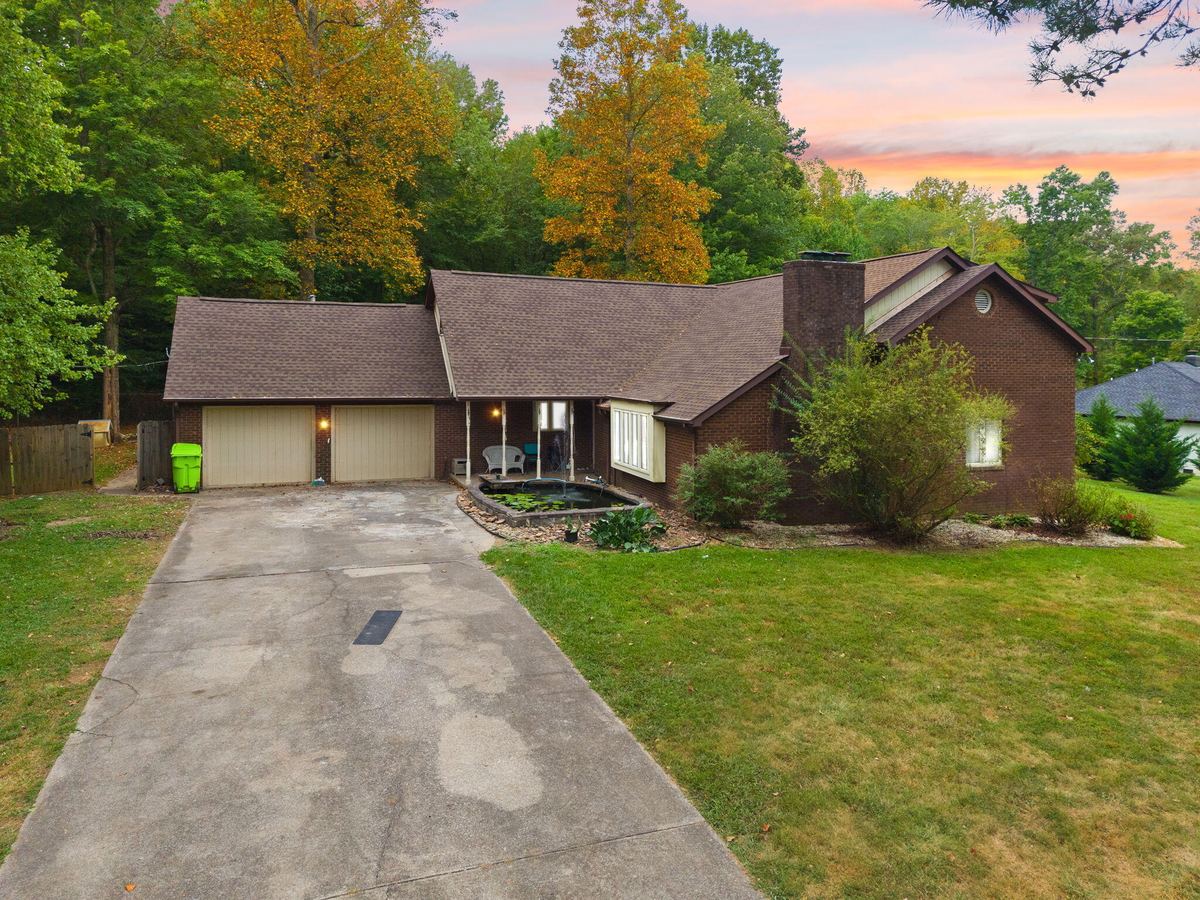 259 Riva Ridge Trail, Corbin, KY 40701 — primary photo